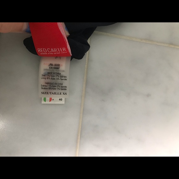 Bikini - Picture 5 of 5